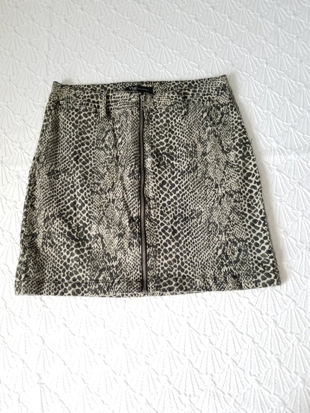 YMI Animal Print Mini Skirt Front Zipper Stretch 11